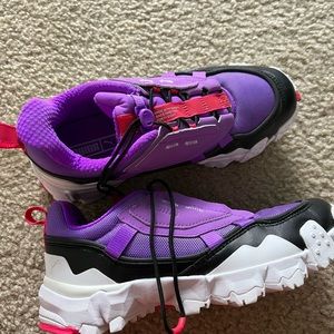 Purple Puma Chunky sneakers
